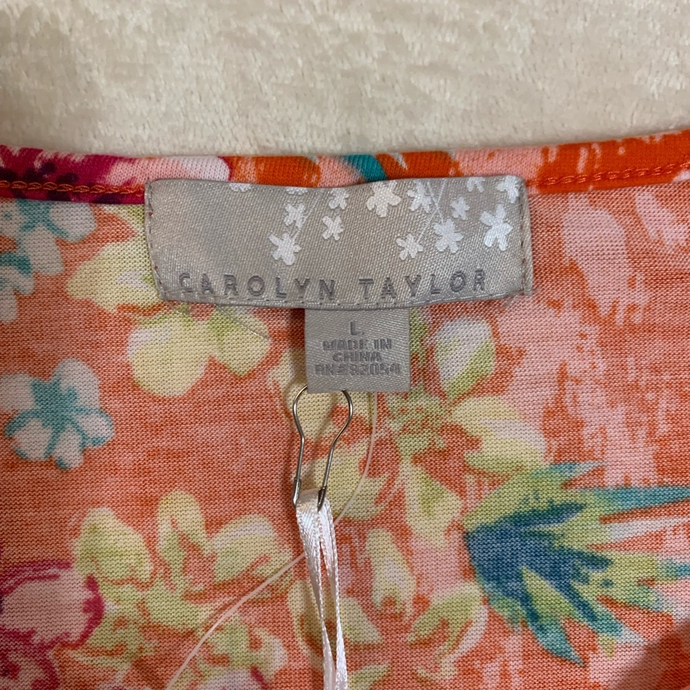 NWT Carolyn Taylor Fiesta Floral Hawaiian blouse - Picture 5 of 5